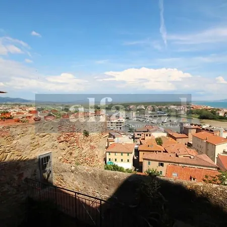 Fortezza, Vista Mare, 1 Camera, Nel Centro Del Borgo Medioevale! By Alfareal * קסטליונה דלה פסקאיה
