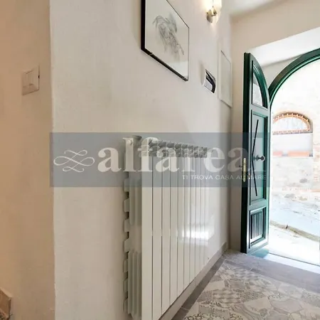 בית נופש Fortezza, Vista Mare, 1 Camera, Nel Centro Del Borgo Medioevale! By Alfareal *